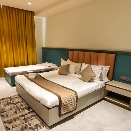 Hotel Shagun Farm Rāipur Eksteriør bilde
